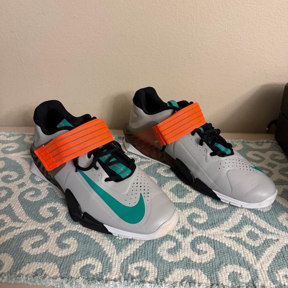 Nike Savaleos Gray Fog Clear Emerald Power Lifting Weightlifting Shoes-Men’s 8.5 - Picture 2 of 8